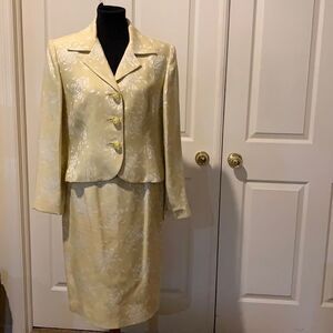 Neiman Marcus exclusive women’s suit